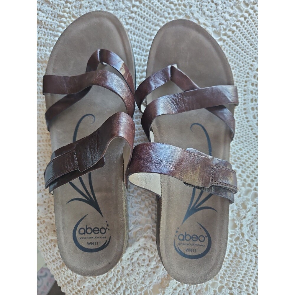 Abeo Bryce Brown Leather Thong Slides Cork Adjustable Strappy Sz 11 NEW